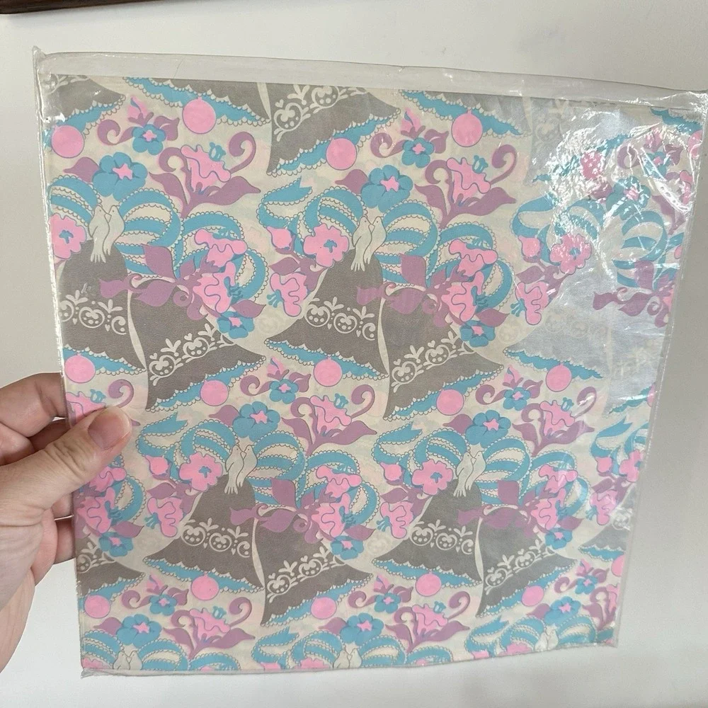 New MCM Hy-Sil Wedding Bells Pink Gift Wrapping Paper Sheets‎ 2 - 20x2 1/2 Ft